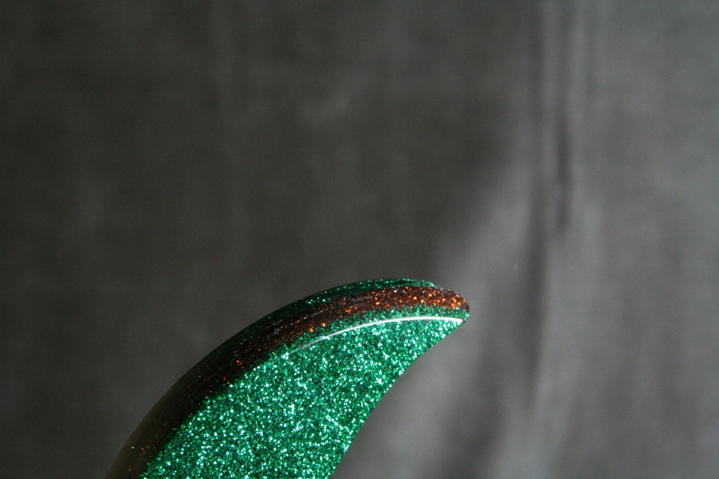 WINE BOTTLE STOPPER handmade in Glitter Green and Copper Color Acrylic