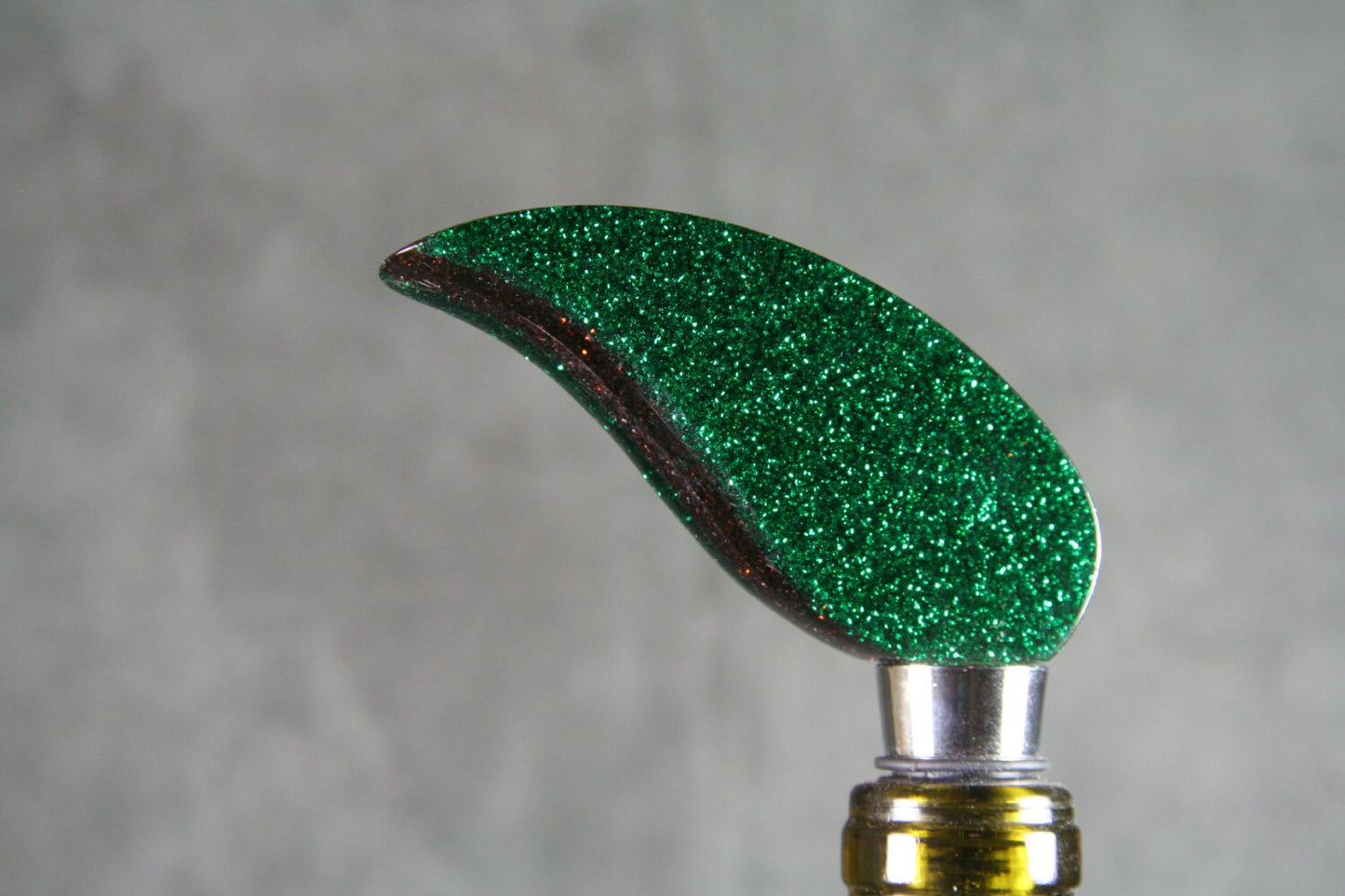 WINE BOTTLE STOPPER handmade in Glitter Green and Copper Color Acrylic