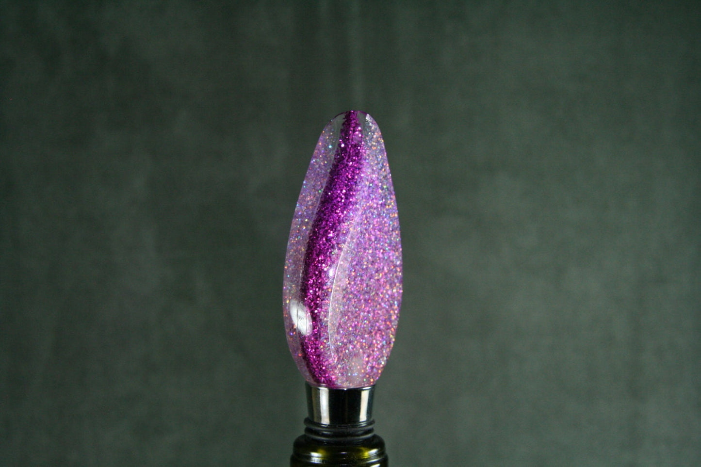 WINE BOTTLE STOPPER Pink Flame - Handmade in holographic pink/purple acrylic